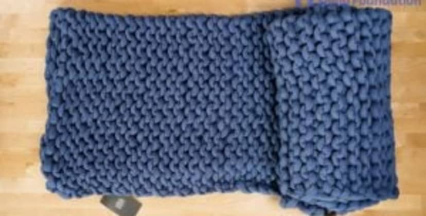 Silk & Snow Knit Weighted Blanket