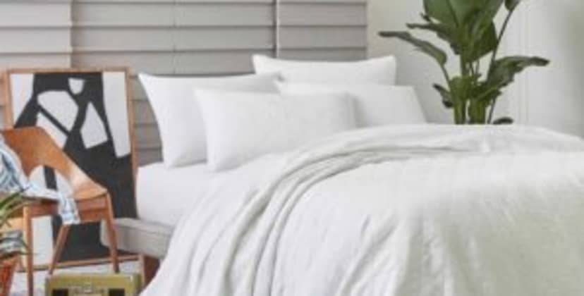 Brooklinen Linen Quilt