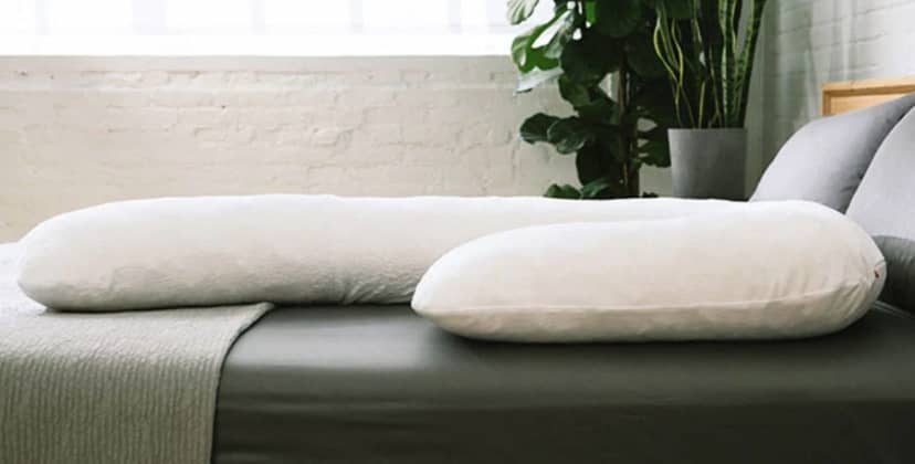 Product page image of the MedCline Therapeutic Body Pillow