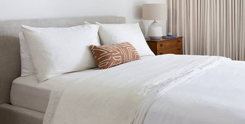 product image of Saatva bedding