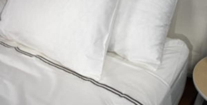 Saatva Embroidered Sateen Sheet Set